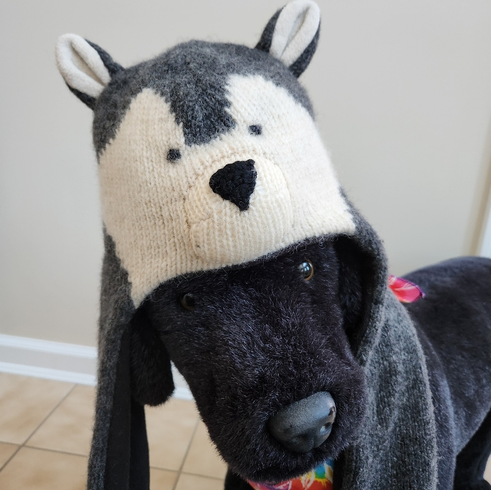 Wolf hatscarf Nirvanna Designs, super cute and warm!